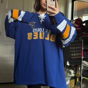 Nhl Men's Blue and Navy Sweatshirt